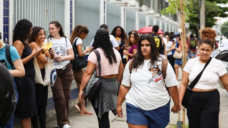 Fies: pré-selecionados devem complementar inscrição a partir de sexta