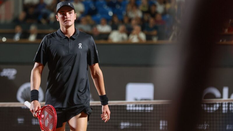 Rio Open: João Fonseca mira final nas duplas após queda em simples
