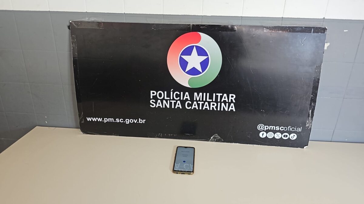 Casal é preso em flagrante por furto em loja de Siderópolis – Siderópolis Notícias