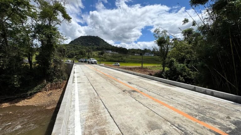 morro-comprido-e-linha-sao-jose-recebem-obras-de-infraestrutura-no-interior-de-forquilhinha