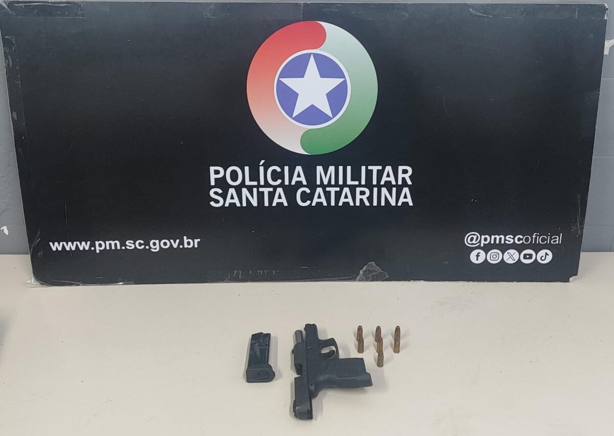 Homem é preso após polícia encontrar pistola furtada durante fiscalização em Siderópolis – Siderópolis Notícias