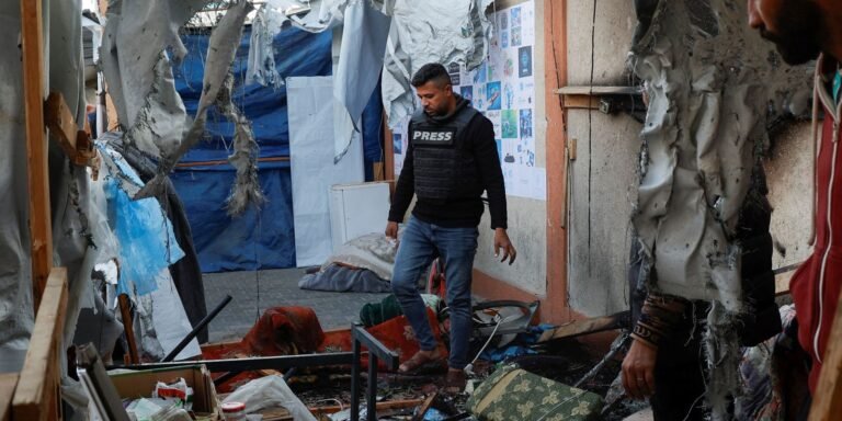 em-2025,-129-jornalistas-foram-assassinados;-mais-de-80-por-israel