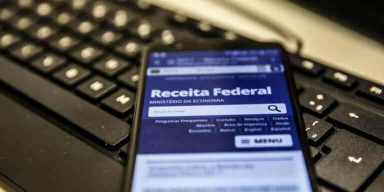comprovantes-para-imposto-de-renda-devem-ser-enviados-ate-esta-sexta