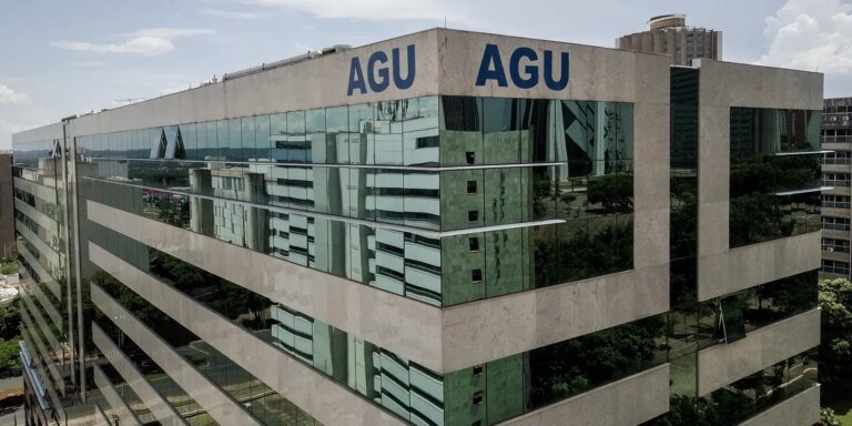 agu-defende-que-somente-medicos-podem-realizar-abortos-legais
