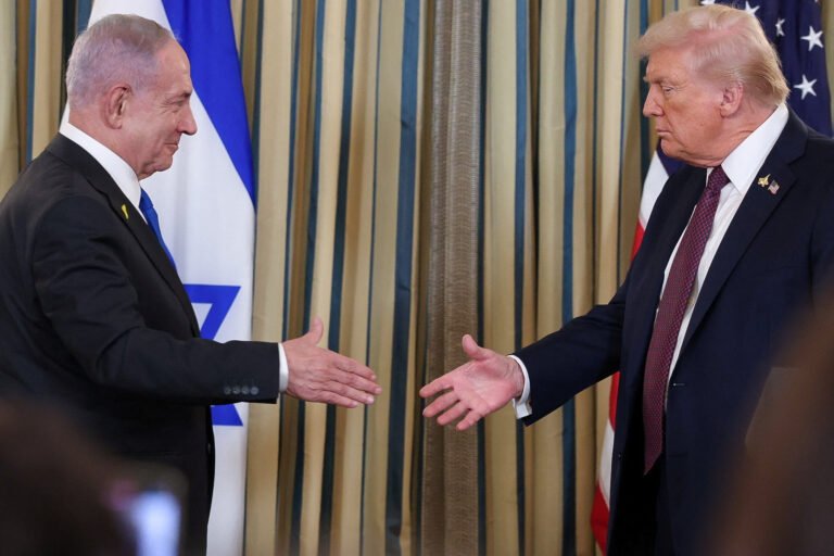 eua-e-israel-lancam-ataque-conjunto-contra-o-ira