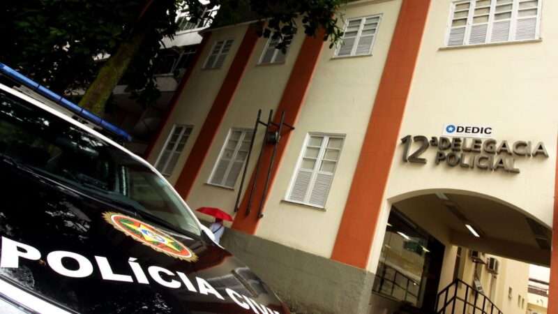 Jovens indiciados por estupro coletivo no Rio estão foragidos