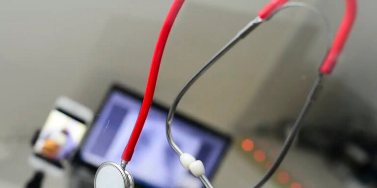 agsus-e-fmusp-abrem-mil-vagas-para-curso-gratuito-sobre-saude-digital