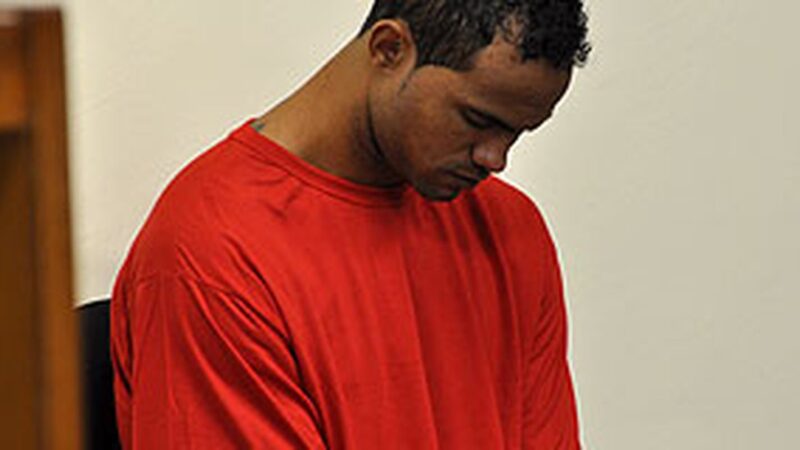 Goleiro Bruno é considerado foragido pela Justiça do Rio de Janeiro