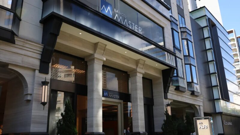 Mendonça desobriga ex-sócio do Master de depor na CPMI do INSS