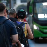 setor-de-servicos-cresce-0,3%-em-janeiro-e-volta-ao-nivel-recorde