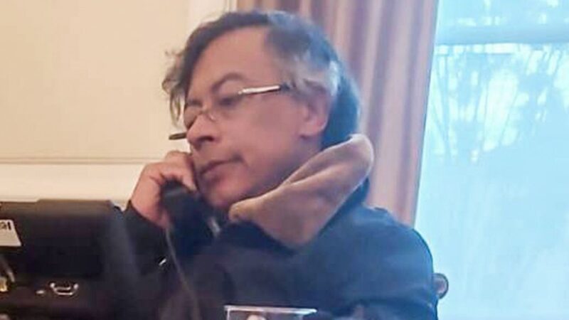 Petro sugere que Equador lançou bombas na Colômbia; Noboa nega ação