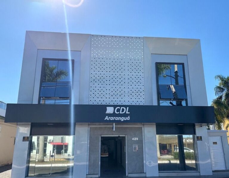 Comércio de Araranguá abre até às 17h em sábado de horário estendido dedicado ao Dia da Mulher