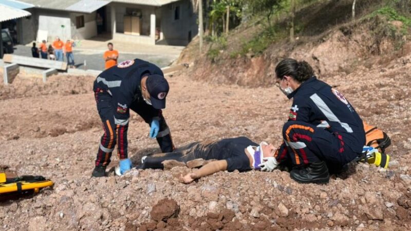 Meleiro realiza simulado de Defesa Civil com participação da PM, Bombeiros e forças de apoio