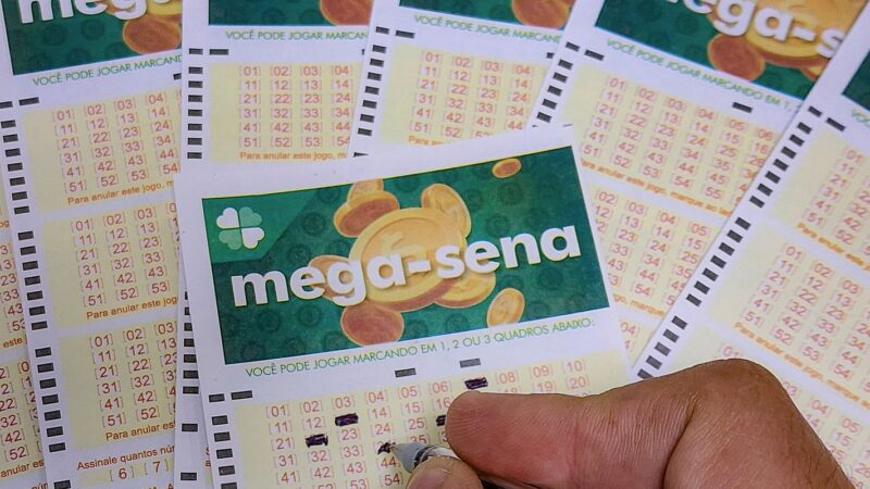 Mega-Sena acumula e prêmio vai a R$ 13 milhões; quina saiu para 23