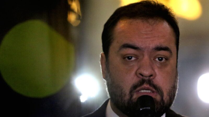 TSE retoma julgamento que pode levar à inelegibilidade de Castro