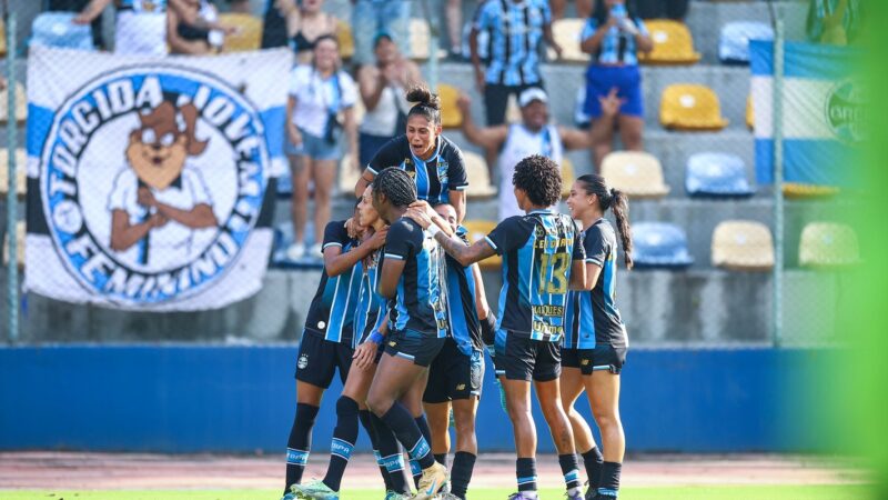 Grêmio supera Internacional por 2 a 1 no Brasileiro Feminino