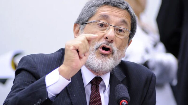 Guerra expõe risco energético do Brasil, diz ex-chefe da Petrobras