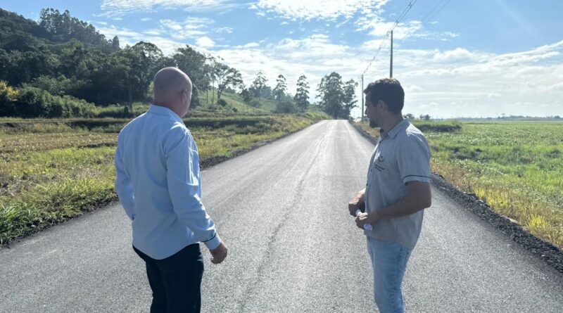 Prefeitura de Meleiro conclui pavimentação no Morro do Bodoque