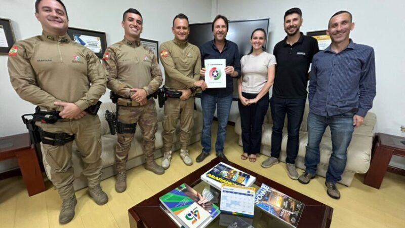 Cães terapeutas podem transformar vidas: Araranguá avança na implantação de programa inovador de saúde