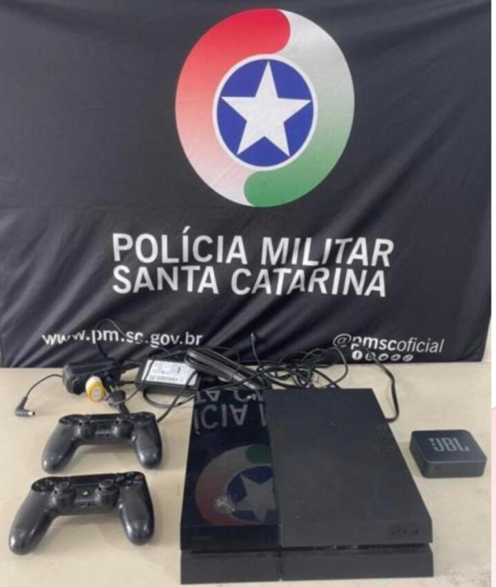 Morador flagra furto dentro de casa e, com ajuda de vizinhos, imobiliza suspeito em Balneário Gaivota