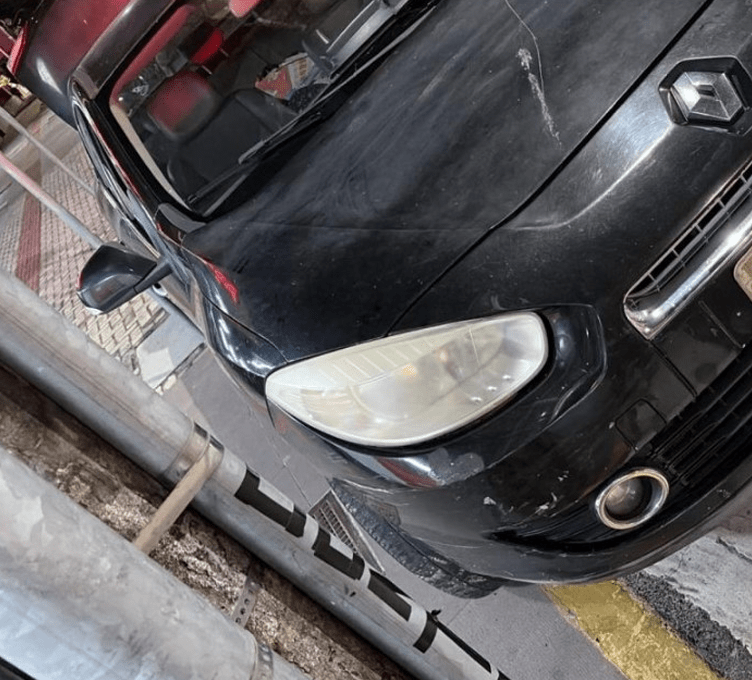 Embriaguez ao volante termina em colisão e prisão de idoso no Centro de Araranguá