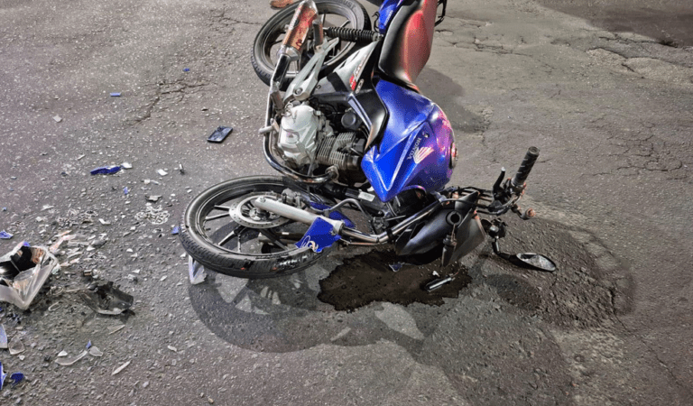 Manobra em uma roda dá início a perseguição e termina em acidente no bairro Cidade Alta, em Araranguá