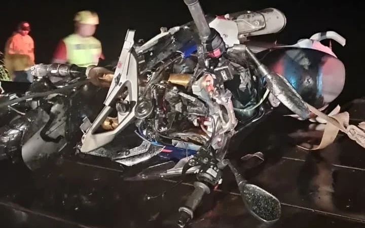 Colisão frontal deixa motociclista gravemente ferido em Maracajá