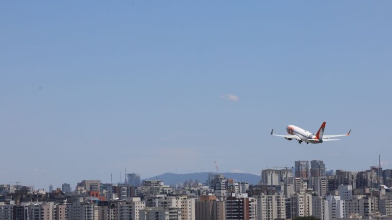 Petrobras anuncia que vai parcelar reajuste do querosene de aviação