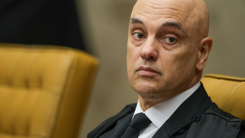 Moraes aumenta restrição para voos de drones na casa de Bolsonaro