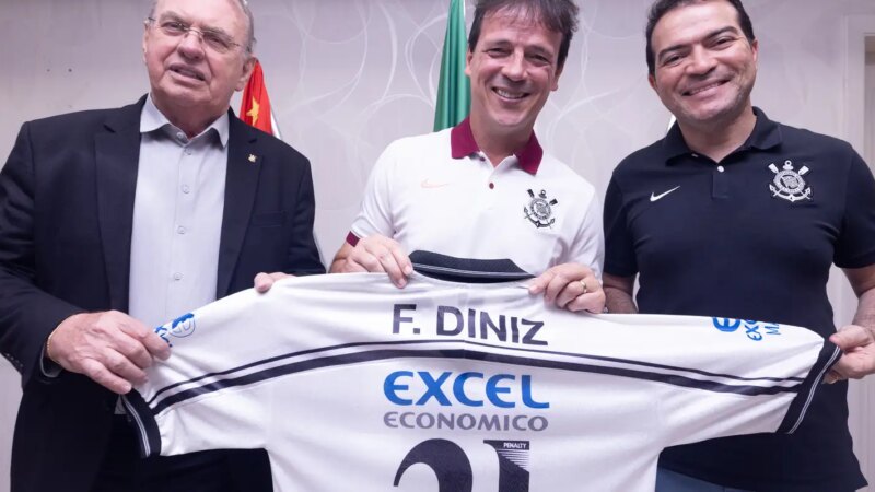 Fernando Diniz é anunciado como novo técnico do Corinthians