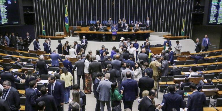 camara-aprova-medida-provisoria-com-novas-regras-para-seguro-defeso