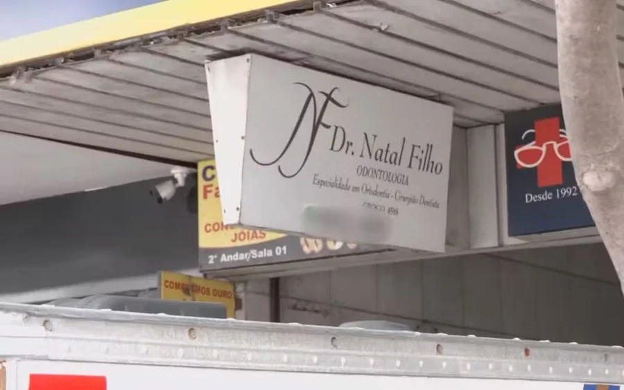 Dentista é encontrado morto em telhado de clínica