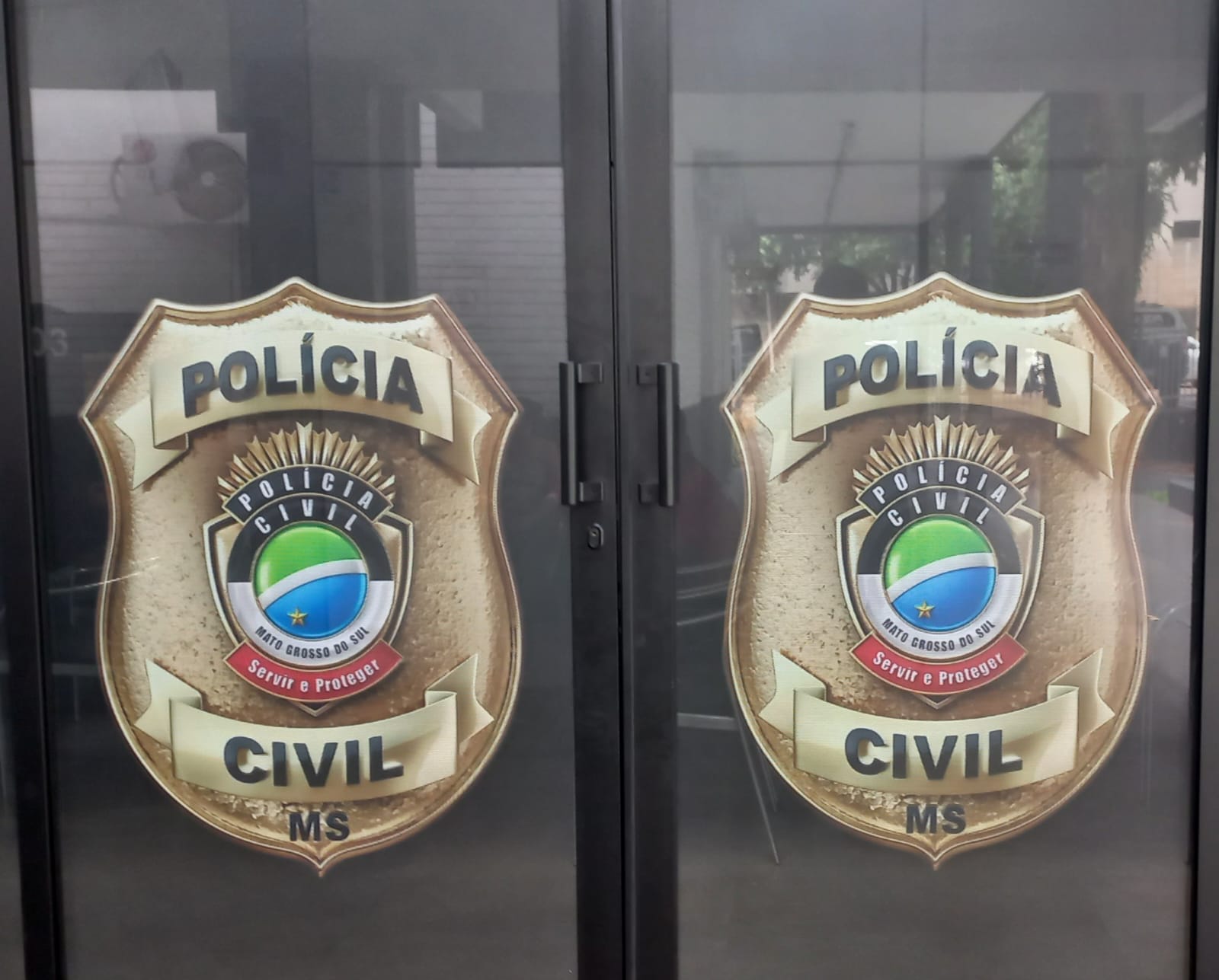 Roubo de celular é registrado perto de campus universitário em Dourados