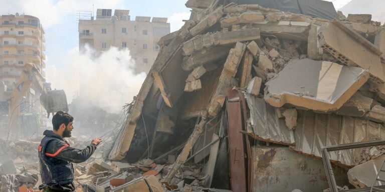 israel-mantem-bombardeios-no-libano-apos-cessar-fogo
