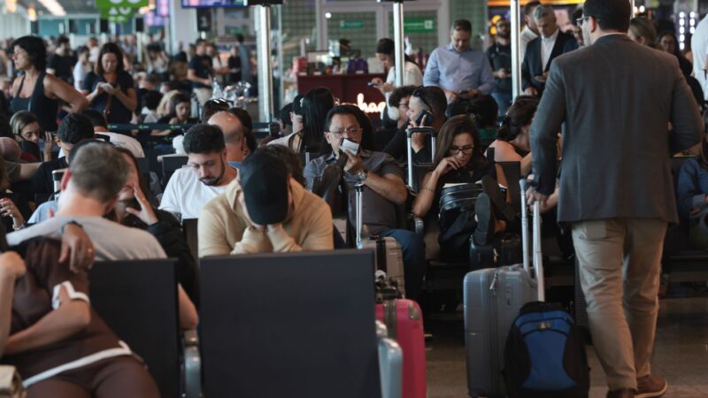 Após pane, Aeroporto de Congonhas vai operar até meia-noite