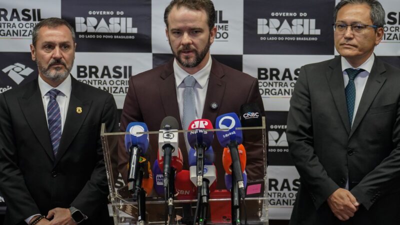 Brasil e EUA anunciam acordo de combate ao tráfico de armas e drogas