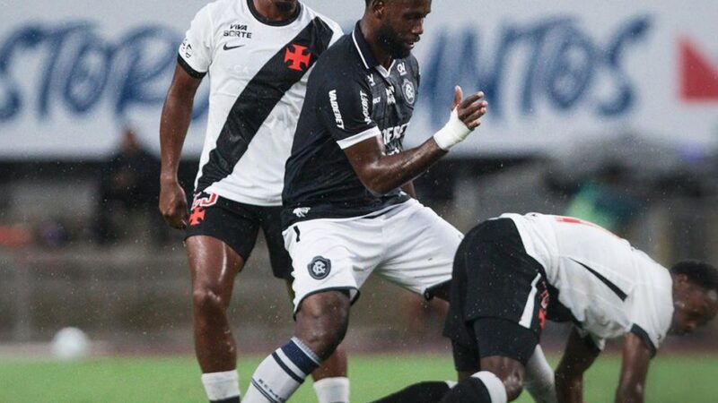 Após atraso devido à chuva, Remo e Vasco empatam pelo Brasileirão