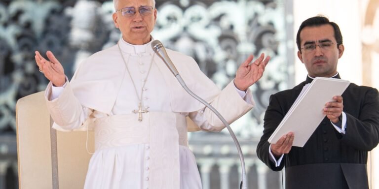 papa-pede-fim-da-guerra,-enquanto-eua-e-ira-negociam-paz