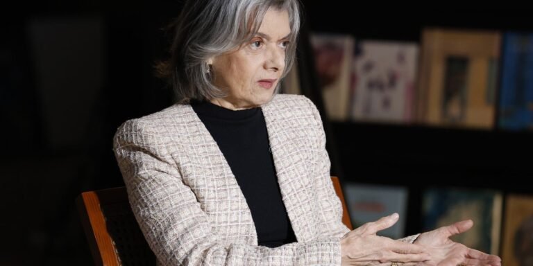 carmen-lucia-diz-que-e-aconselhada-a-deixar-stf-por-ataques-machistas