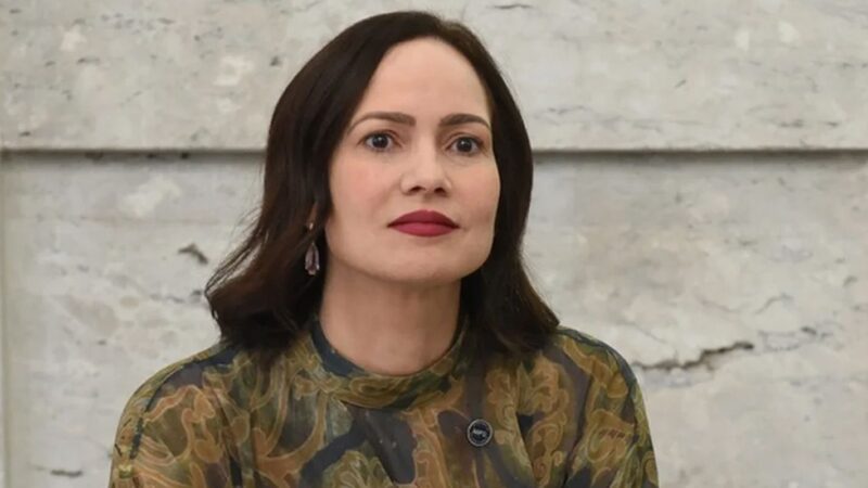 Servidora Ana Cristina Viana assume comando do INSS