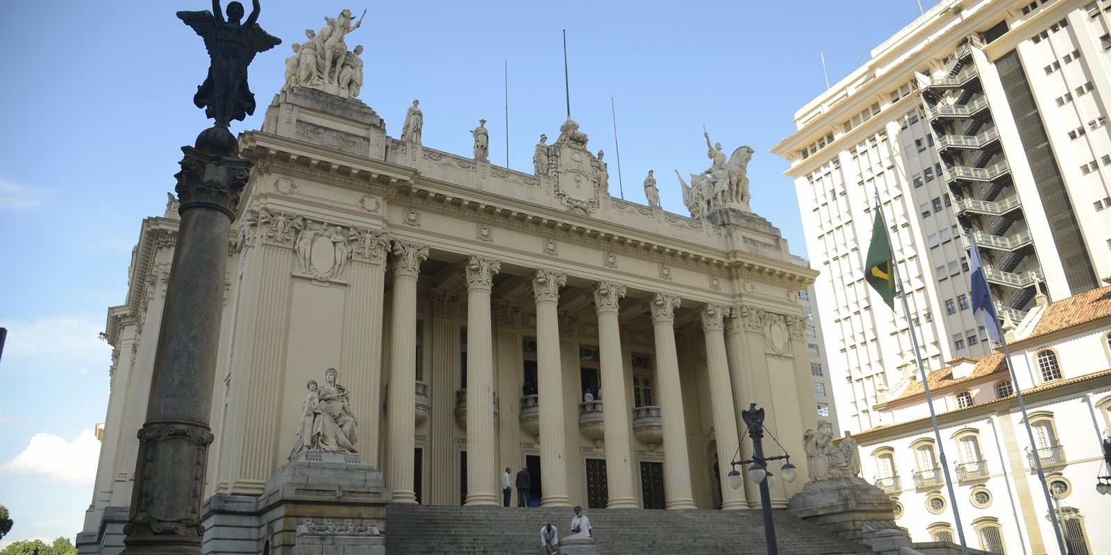 Justiça nega liminar para suspender eleição para presidência da Alerj