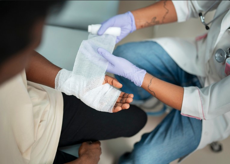 MS: homem é socorrido com traumatismo leve após ser atacado por moradores