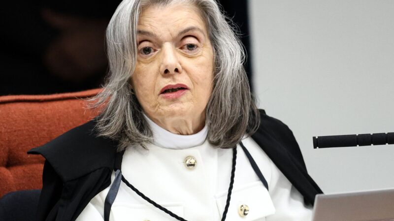 Cármen Lúcia vota para condenar Eduardo Bolsonaro por difamação