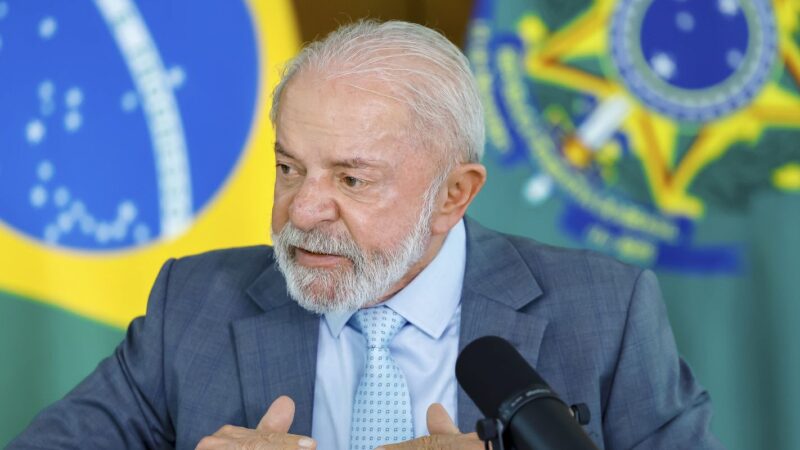 “Fizeram conosco, a gente vai fazer com eles”, diz Lula sobre EUA