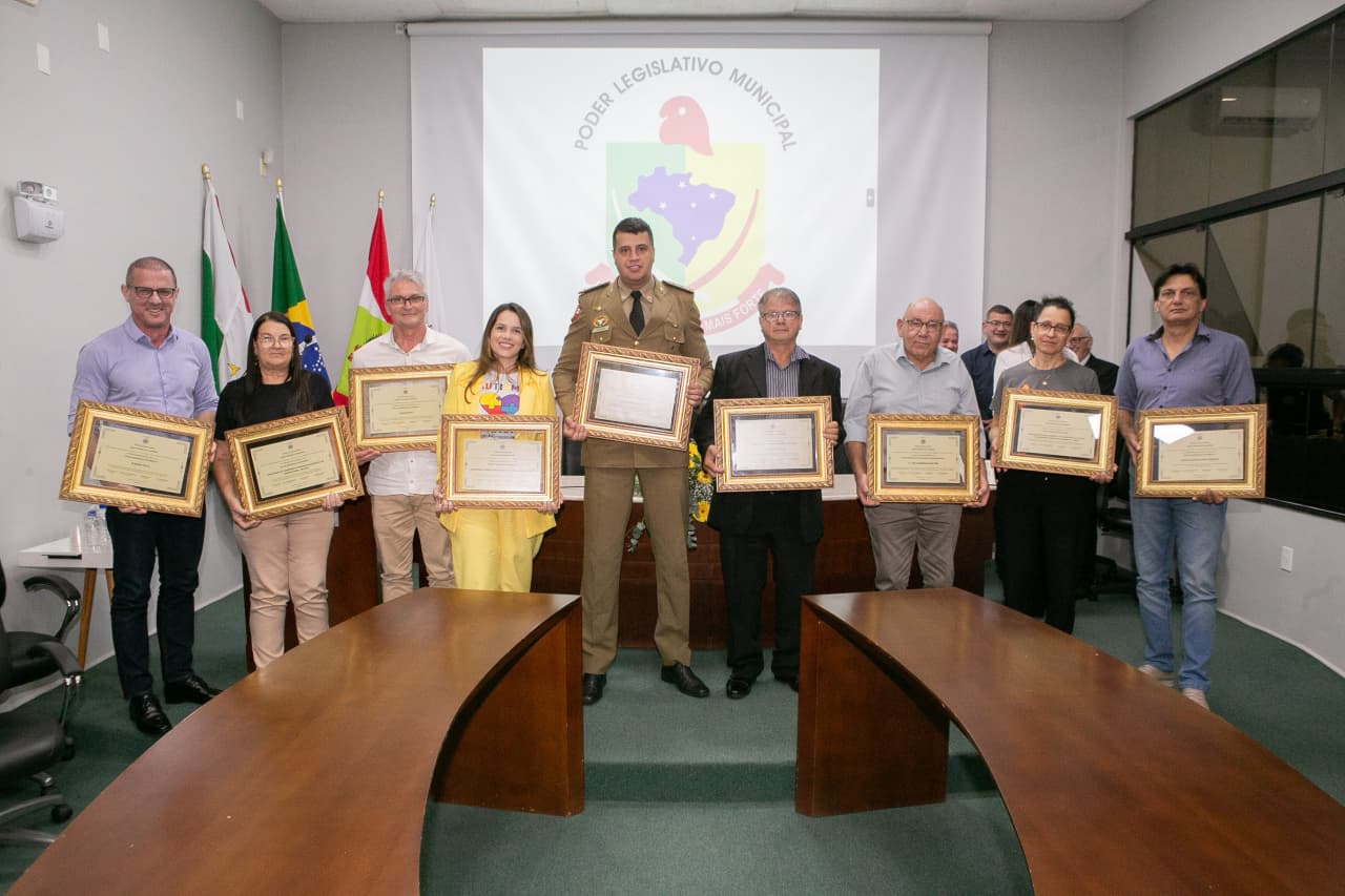 Câmara de Forquilhinha realiza 1ª Sessão Solene de 2026 e celebra os 37 anos do município
