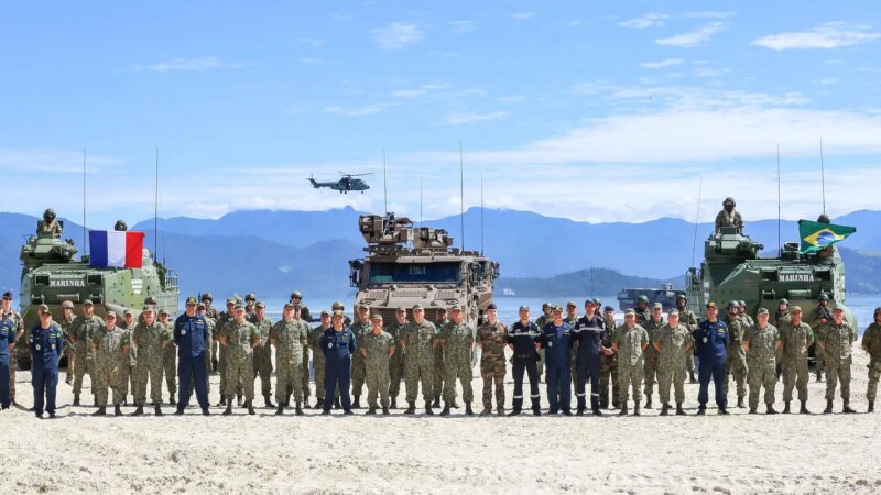 Marinha francesa realiza missão de formação no Brasil