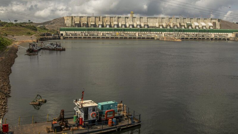 Aneel define que maio terá bandeira tarifária amarela