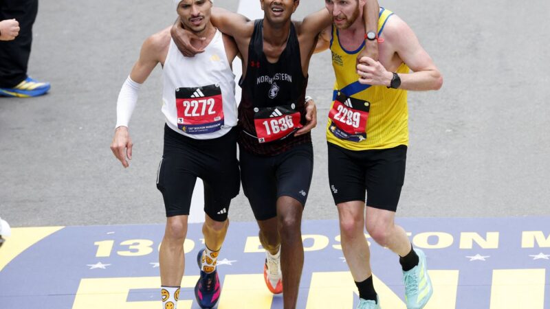 Brasileiro vira manchete por ato de empatia na Maratona de Boston