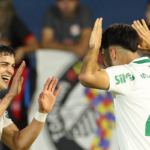 palmeiras-derrota-bragantino-para-manter-lideranca-no-brasileiro