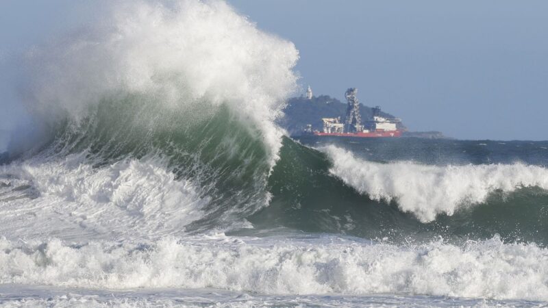 Bombeiros do RJ realizaram mais de 8 mil salvamentos no mar em 2026